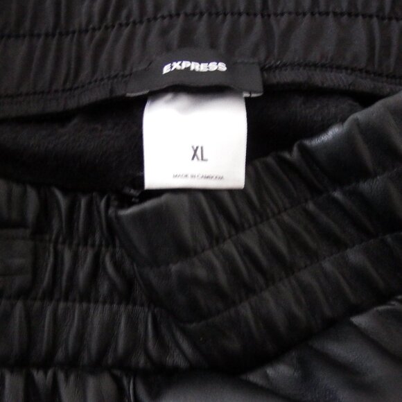 NWT Express Womens Black Faux Leather Joggers XL - Picture 3 of 3